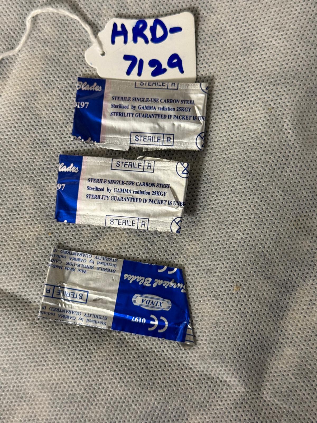 Sterile Disposable Scalpel Blades | Carbon Steel Surgical Blades | HARDSTEEL INSTRUMENTS