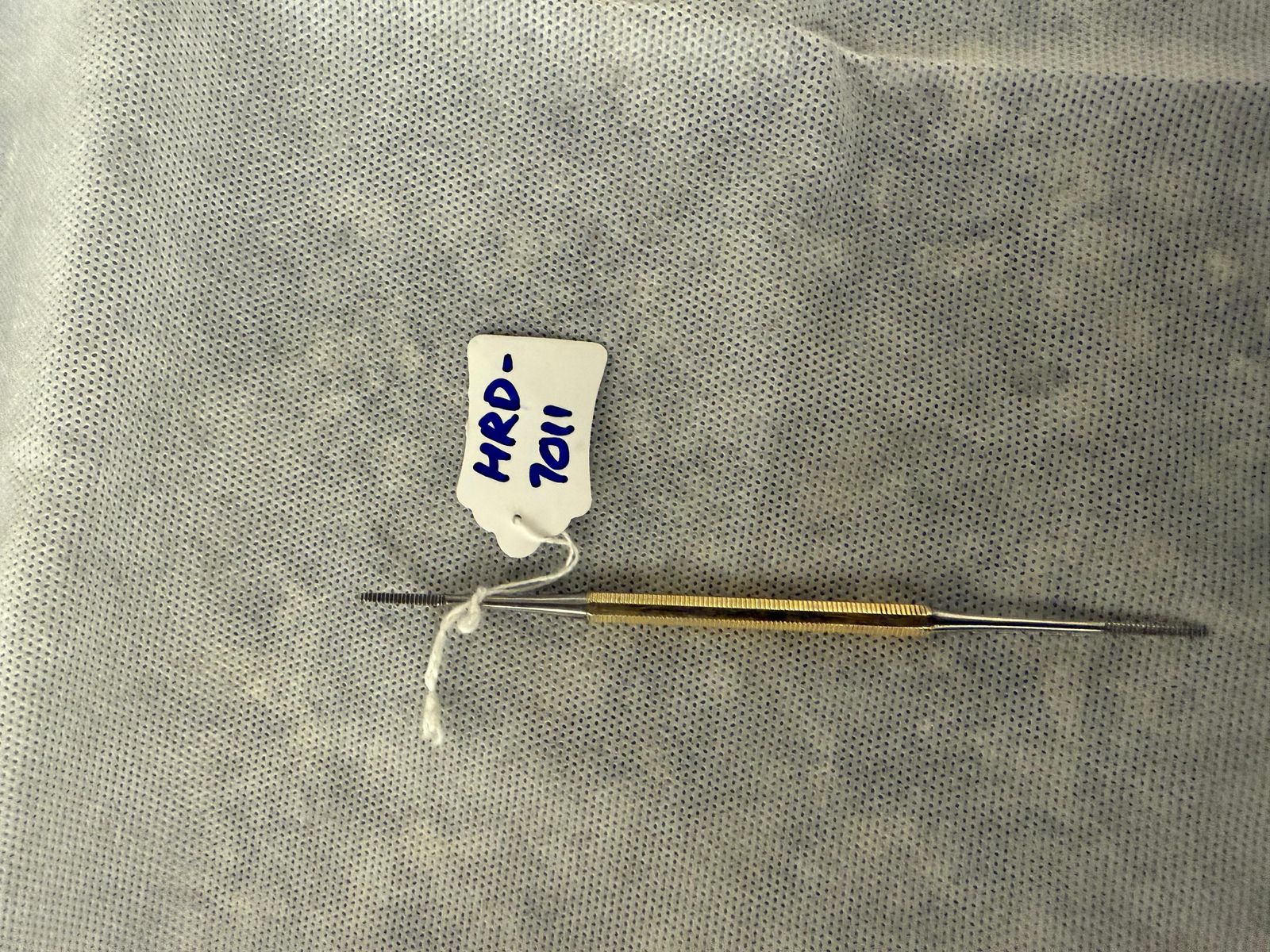 Cuticle Pusher / Nail Cleaner (Gold Handle) by HARDSTEEL INSTRUMENTS